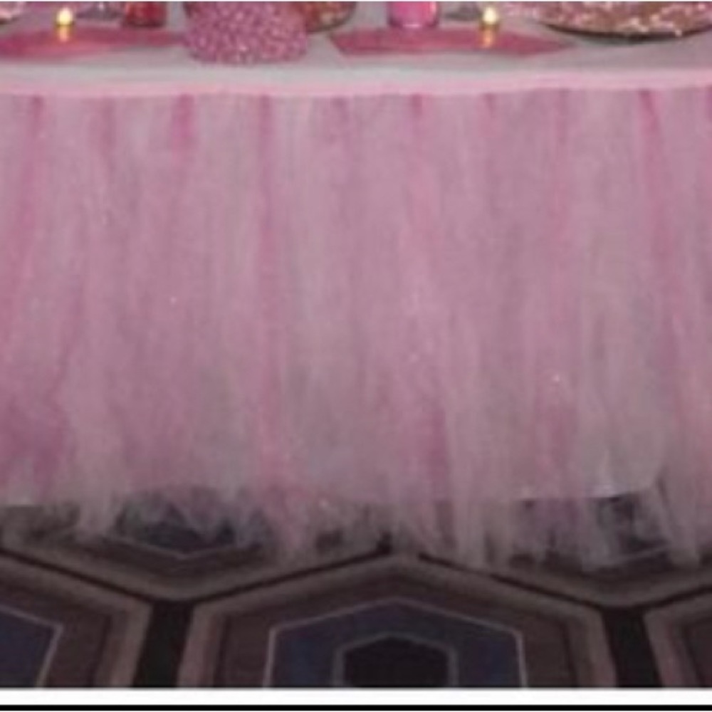 Tutu table shirt